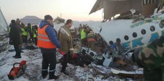 Passenger plane with 100 onboard crashes in Kazakhastan