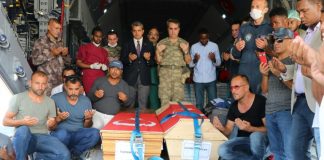 Death toll in Somalia bombing climbs to 81: govt