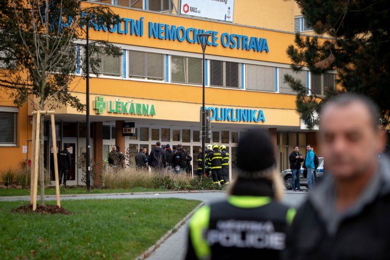 Czech hospital gunman died after trying to kill himself – interior minister