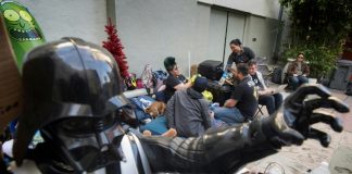 Star Wars fans camp outside LA theater week before film opens