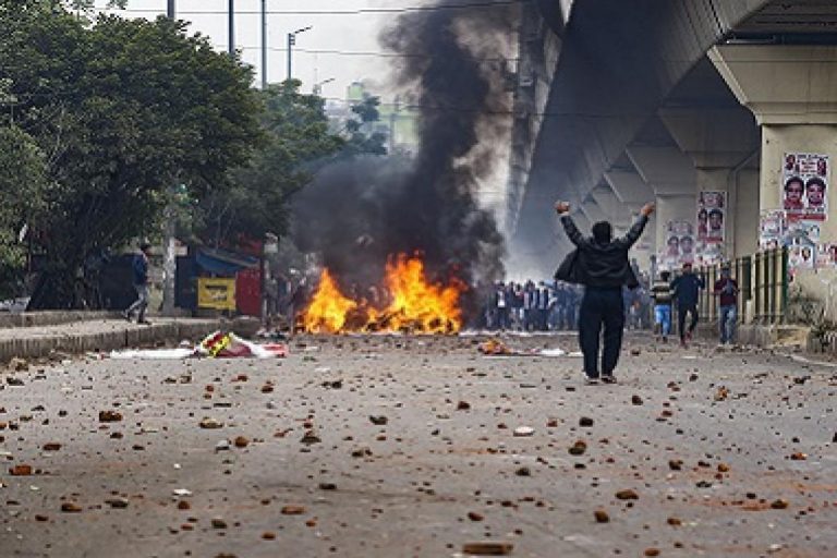 India Citizenship Amendment Act: Fresh violence erupts in Delhi