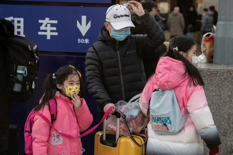 Asia steps up defences as China virus hits 291 people, kills six