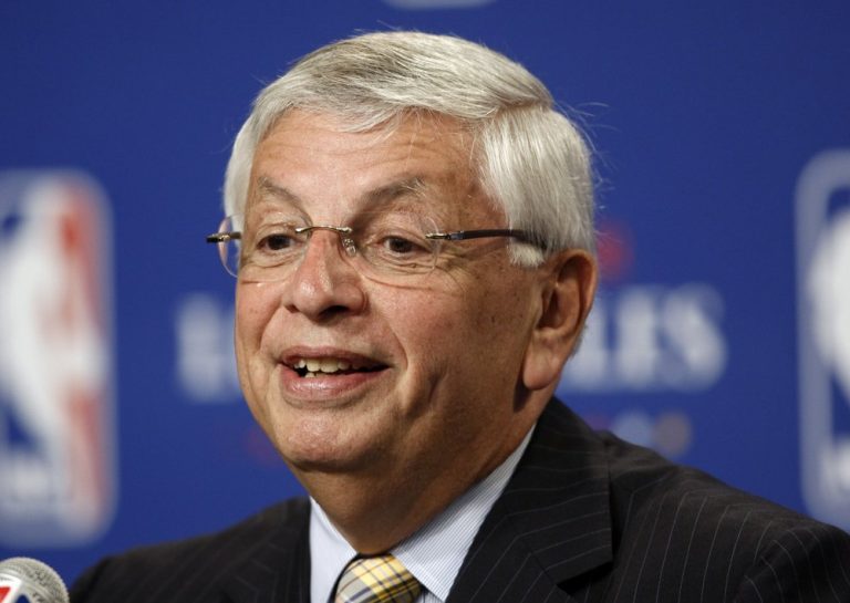 Former NBA Commissioner Stern dies at age 77
