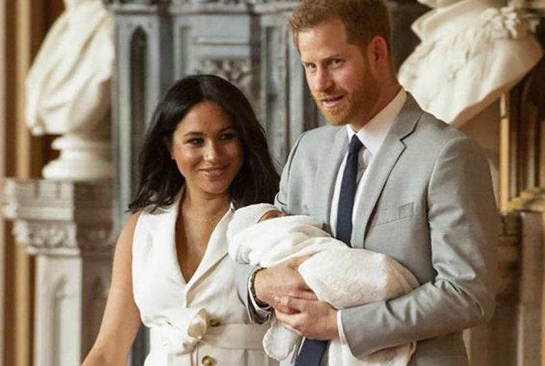 Queen agrees ’transition’ to new role for Harry and Meghan
