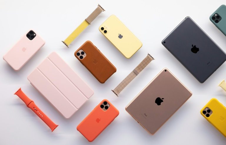 Staff making iPhones in central China plant to be quarantined