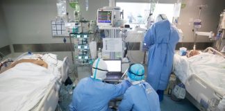 Coronavirus: Global death toll climbs over 15,300