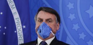 Facebook and Instagram remove Bolsonaro video questioning virus quarantine