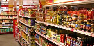 Police chief orders supermarkets, groceries and pharmacies closed