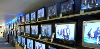 Committee to issue television and broadcasting licenses