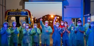 Virus death toll passes 20,000, three billion under lockdown