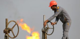 Top oil producers agree ‘historic’ cuts due to coronavirus crisis