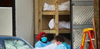 US marks record 2,108 coronavirus deaths in 24 hours