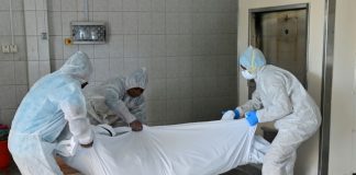 Coronavirus death toll in US tops 50,000