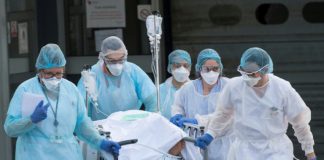 COVID-19 cases in United States sweep past 1 million