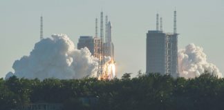 China’s new spacecraft returns to Earth: official
