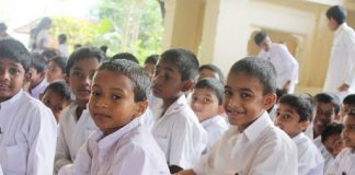 Buddhist Dhamma schools to reopen in August