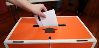 New Zealand: Jacinda Ardern delays election over coronavirus fears