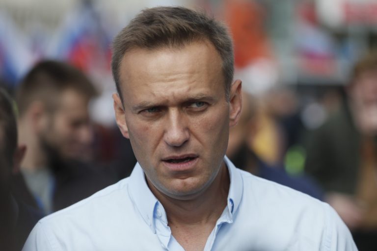Russian opposition leader Alexei Navalny ‘poisoned’