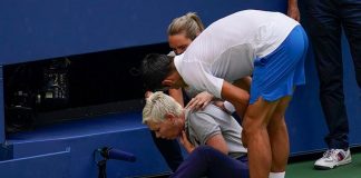 US Open: Djokovic disqualified after hitting line judge with ball