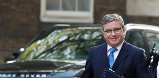 UK sees ‘a way through’ parliamentary maze for Brexit treaty breach bill