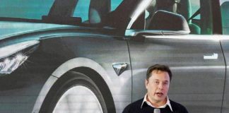 Tesla’s value drops $50 billion as Musk’s promised cheaper battery 3 years away