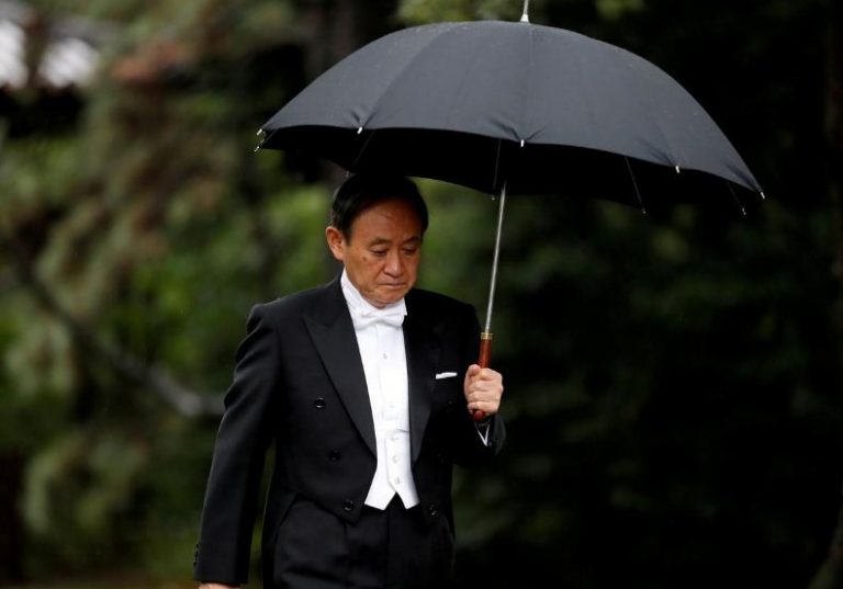 How Abe’s right-hand man made his play for Japan’s top job