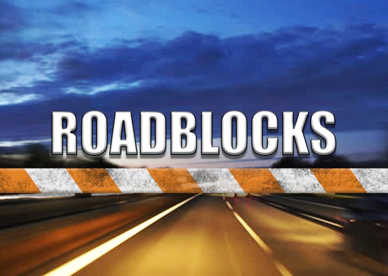 Colombo-Hatton road blocked at Rampadeniya
