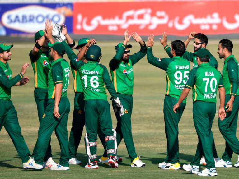 Six Pakistan cricketers positive for Covid-19 in New Zealand