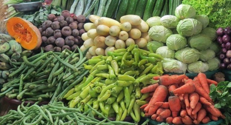 DDCs and wholesale vegetable stalls in Western Province to open today
