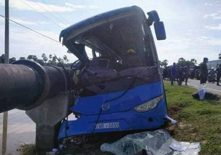 17 expats injured in bus accident en route to quarantine