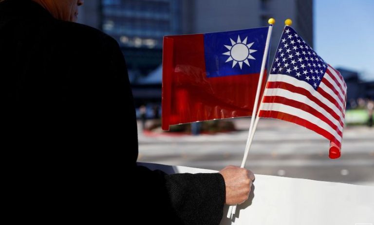 U.S. bolsters support for Taiwan and Tibet, angering China