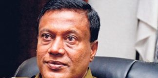 Former DIG Vaas Gunawardena contracts Covid-19
