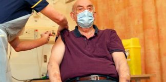 UK: Dialysis patient, 82, first to get Oxford-AstraZeneca vaccine