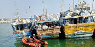 Indian Coast Guard seizes Sri Lankan boats with heroin (Photos)