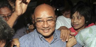 Myanmar forces arrest comedian, break up doctors’ protest