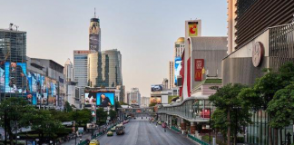 Thailand extends its lockdown