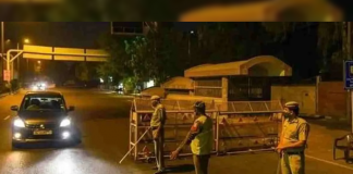 Night curfew in Delhi