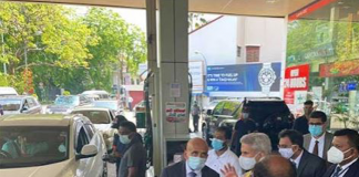 Indian External Affairs Minister visits LIOC